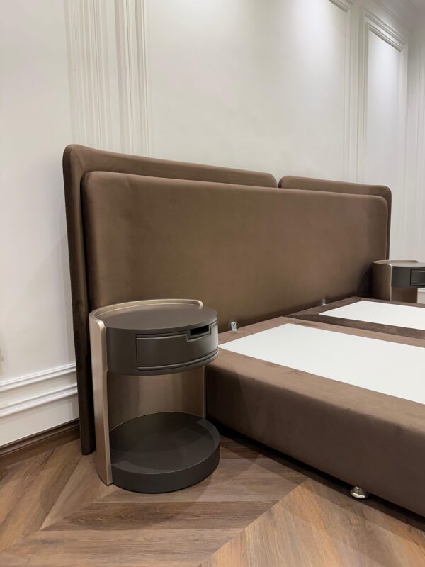 headboard Model - Image 3