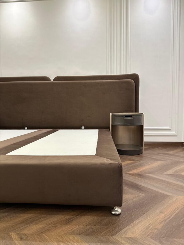 headboard Model - Image 4