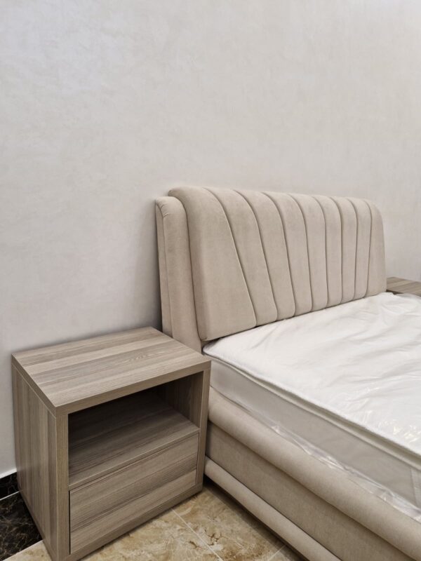 Modern Bed - Image 2