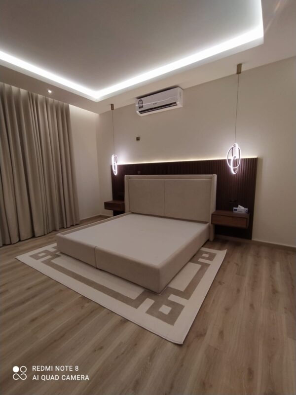 Modern bed 26