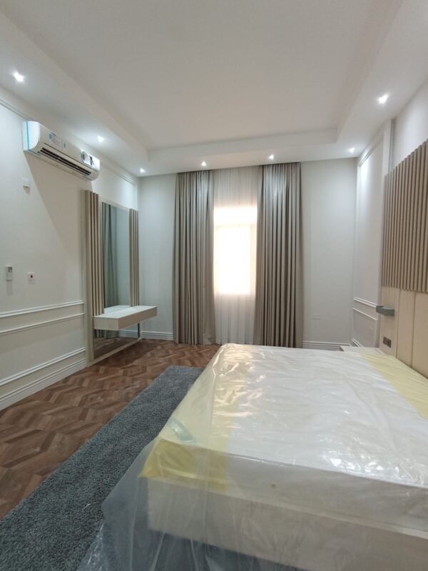 Modern Bed 25 - Image 3