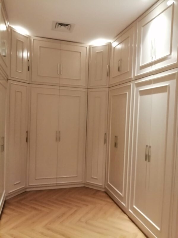 Closets - Image 3