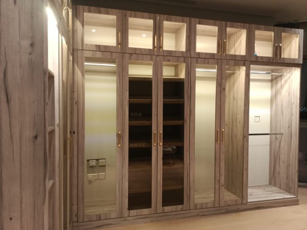 Closets - Image 8