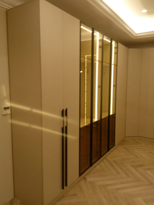 Closets - Image 18
