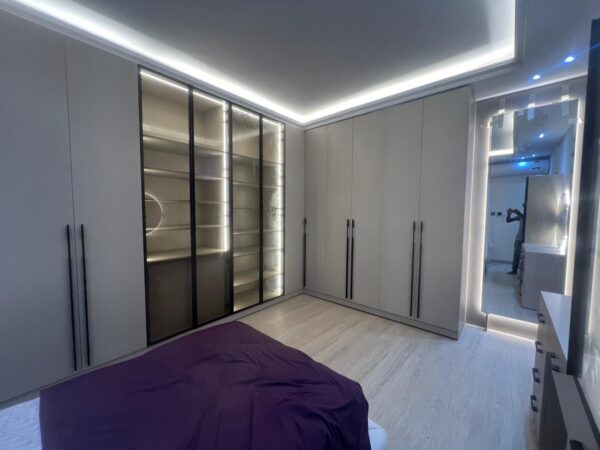 Closets - Image 24
