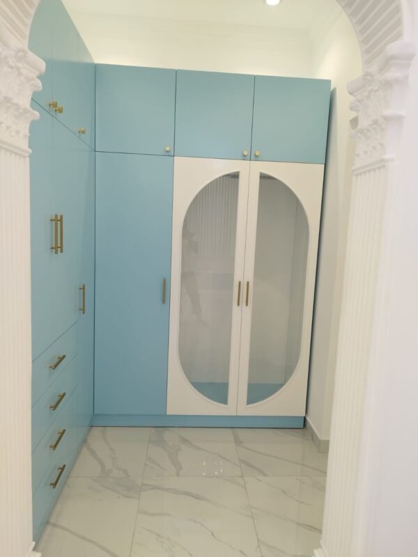 Closets - Image 26