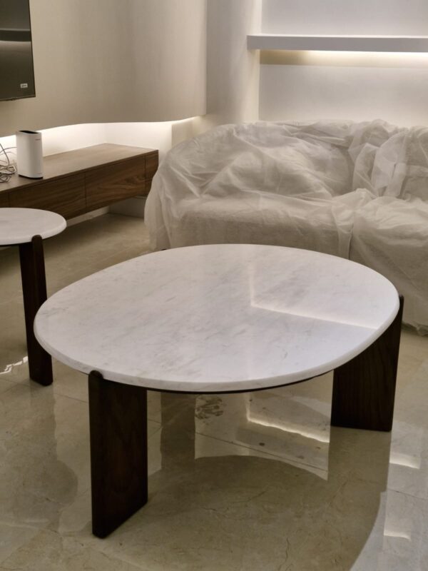 Tables - Image 10