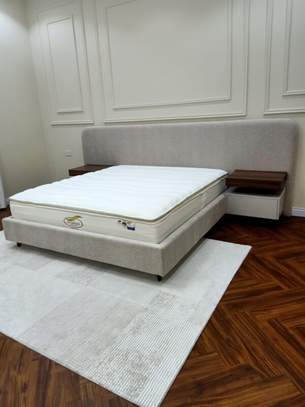 Modern Bed 12 - Image 3