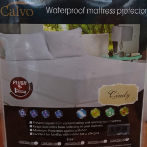 Waterproof Fitted Sheet Soft Fabric Size 180*200